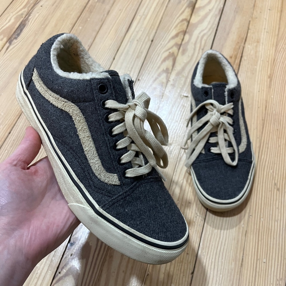 Vans Old Skool Sneakers Unisex Men 7 Women 8.5 Charcoal Grey Wool Sherpa Lined